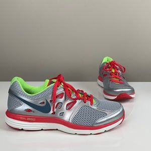 Nike Dual Fushion Lite Athletic Shoes Size 9